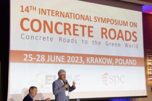 Do Krakowa zjechało ponad 220 specjalistów od dróg betonowych z całego świata